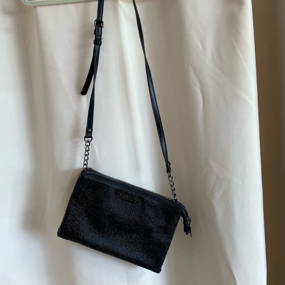 Jones New York evening purse. - Picture 2 of 4